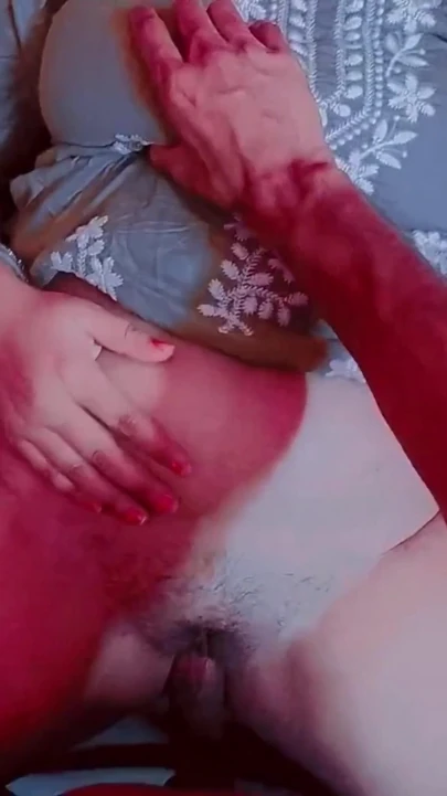 Xxx üvey erkek kardeşim sıkı amcık Hintçe mms mms #1 | Klip 1