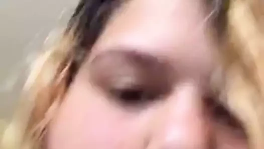 Bbw sarışın milf shake şişman göt ve dev göğüsler