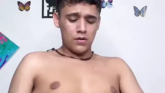 Çok zengin mastürbasyon yapıyorum