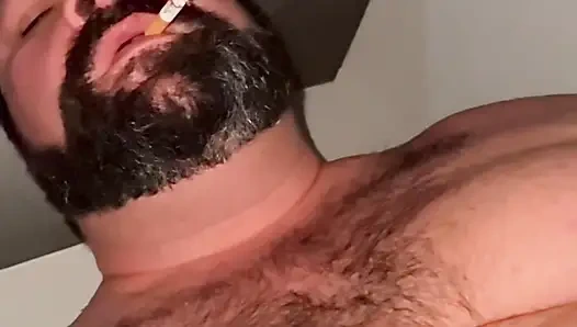 Sigara içen ayı ve penis pompası