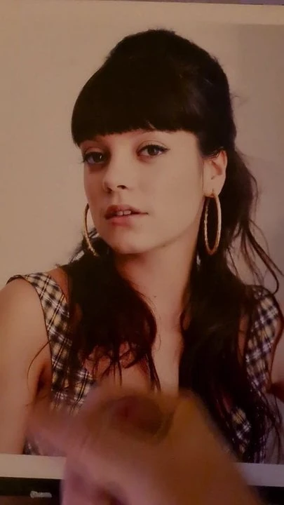 Lily allen boşalma anısına
