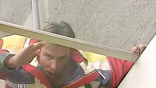 Rujlu amcıklar - sonja banyoda