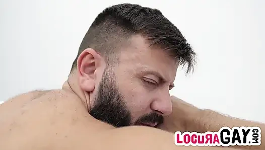 Derin göt sikişi, ham delinmiş, ağzı döl dolu