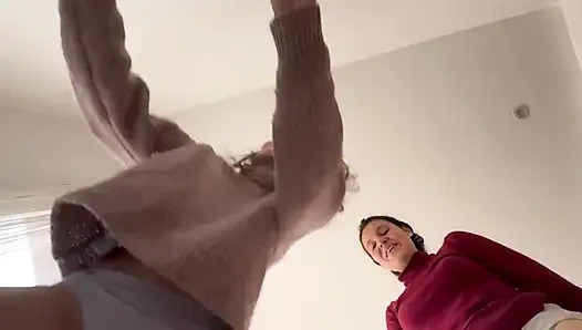 Senden daha büyük olduğumuzu bilmek ne kadar seviyorum