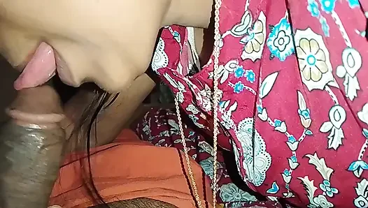 Hintli mallu kız kocasının penisini ağzına sokuyor