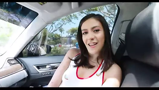 Adım kardeş verir handjob için kardeş, o boşalan