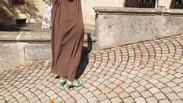 Güzel Sarışın Amatör Karısı Selena Yürüyüşten Sonra Seks Hoşlanıyor