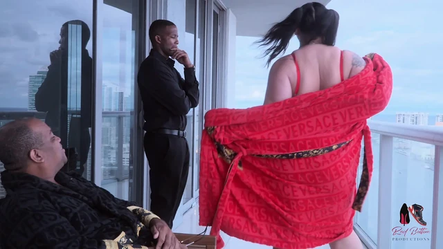 Gizli fobidden yarak aşağı