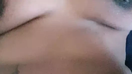 Scarlett erkek arkadaşıyla sikişiyor