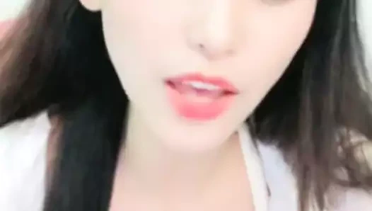 Chinese model milf handjob at evde güzel seksi 36d36d