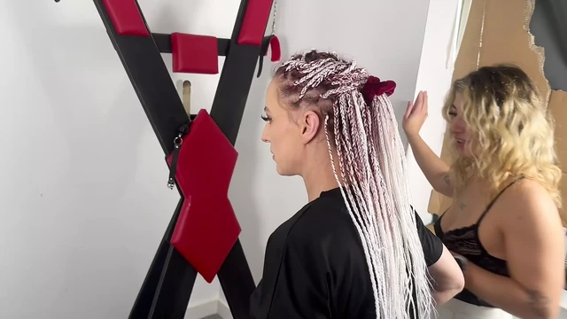 Ella dominant ateş kızı