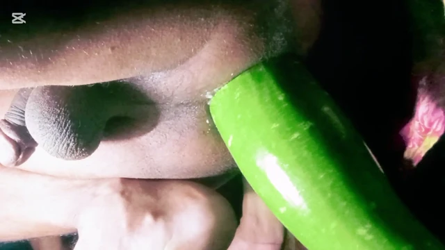 Elle anal sikme.