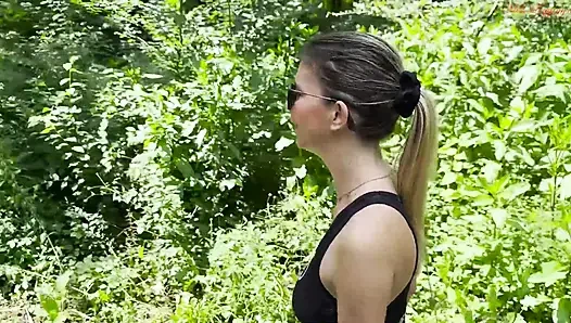 Yabancıyla parkta boşalıp boşaldım.