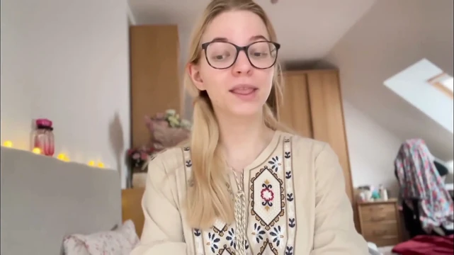 Youre Still Virgin'i izle