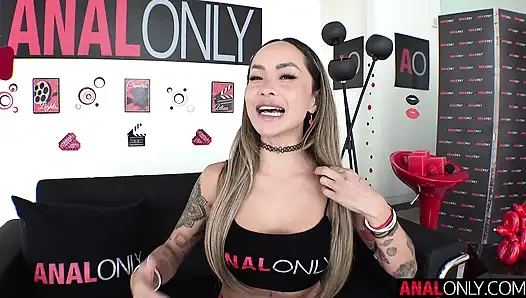 Sadece anal linda lan arkadan içeri boşalmana izin veriyor