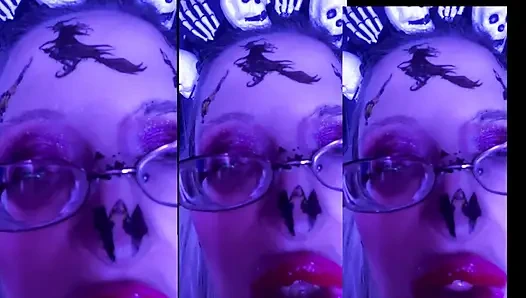 Lekeli külotunu giyerken yeni iç çamaşırını ödüyorsun - acınası, kadın kılıklı? Findom Goaldigger tarafından klip