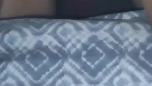 Komşu aniden geliyor