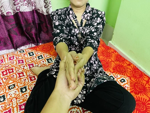 My little sister-in-law is so cute and I want to fucked her