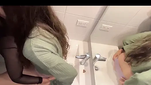 Lezbiyenler arasında ateşli banyo lezbiyenler arasında ateşli banyo lezbiyenler arasında banyo lezbiyenler arasında banyo lezbiyenler arasındahot banyosu