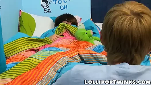 Gays kyler moss ve nick duvall anal sikme sonra ayak yalama