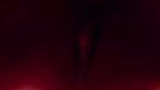 Creampie benim kız arkadaşım sonra sızıntı üzerinde yatak ve o yalıyor