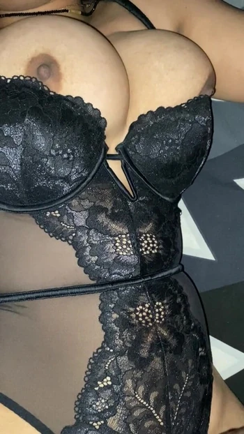 Хардкорный секс с моей горячей индийской бхабхи