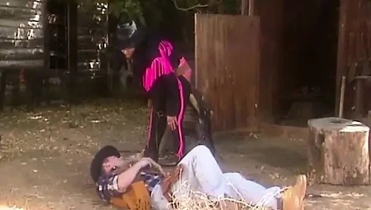 Kovboy, Sert MILF Orospu Ile Sevişiyor