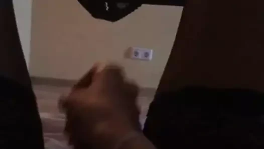 Bazı seksi kadın beni düşünüyor