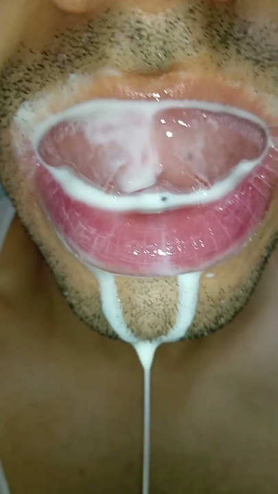 Ağzıma boşal, boşalmanla oyna ve yut, seksi, femboy, trans, gay yaramaz, dil, sloopy, six pack, fitness genç | Klip 1