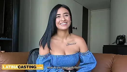 Bu büyük götlü latin orta yaşlı seksi kadının kocasının asla hayal edemeyeceği şekilde ünlü olmasına yardım ettim