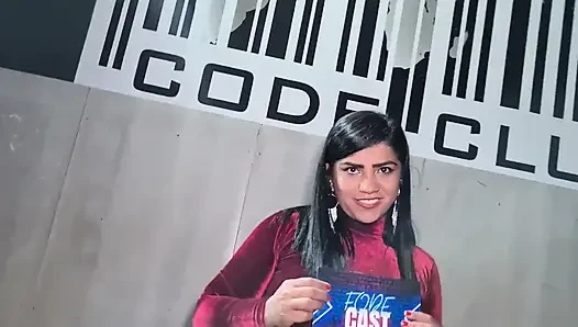 Marcella Schultz, Fode Cast!'ta sıkı vajinasına sıcak süt aldı!