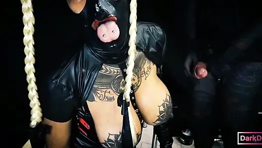 Sapık sürtük kraliçe "dark dea" sakso ve gırtlağına kadar alma derlemesi bölüm 2/2 (gırtlağına kadar alma-fetiş-oral seks hakimiyeti-kadın egemenliği)