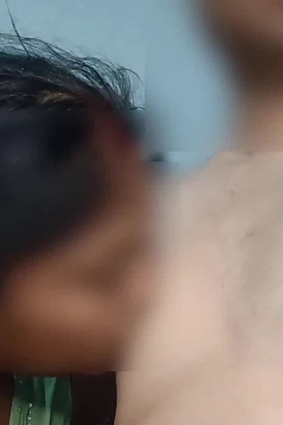 Step Sister Took Advantage of Him Seeing Him Alone and Sucked His Cock and Had Sex with Him