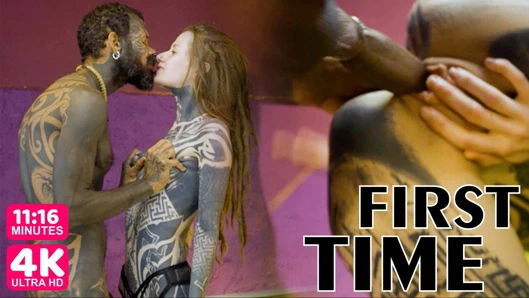 Dövmeli ağız sikiliyor, pirsingli amcık geriliyor