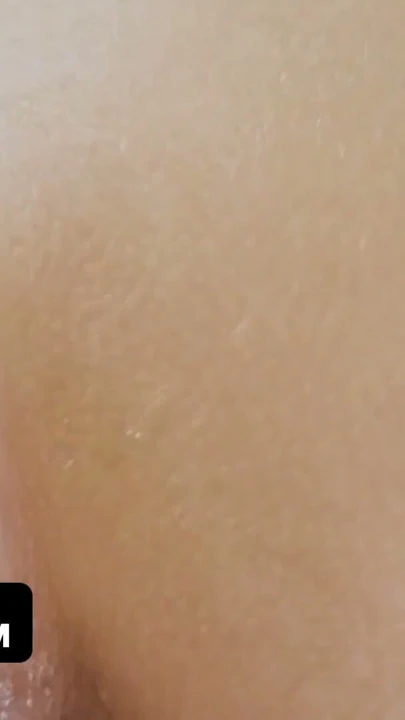 Teamskeet - ateşli üvey kız üvey erkek kardeşi için dans ediyor ve sert yarağının üstünde kalçasını sallıyor | Klip 3