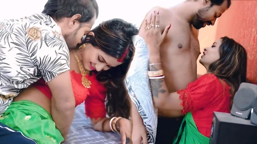 Ghar me akeli bhabhi ko patak ke pel diya