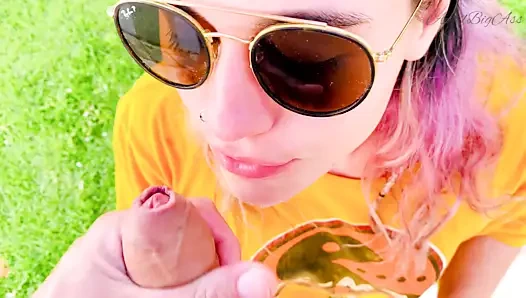 Genç derin boğaz, bir yüz ile benim küçük kedi lanet !!!!