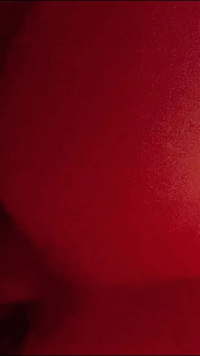 Ateşli fışkırtmalı orta yaşlı seksi kadın arkadan alıyor