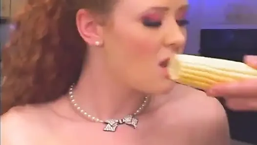 Amcığımdaki meyveyi seviyorum