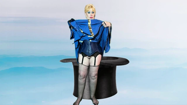 Nine Carmen: seksi yaşlı karanlık sihirbaz nine yarak yalayıcı 52725cams26m