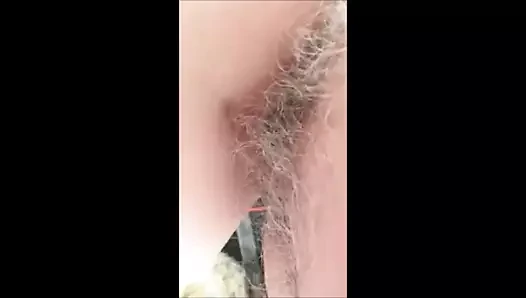 Utangaç adam pops onun anal kiraz