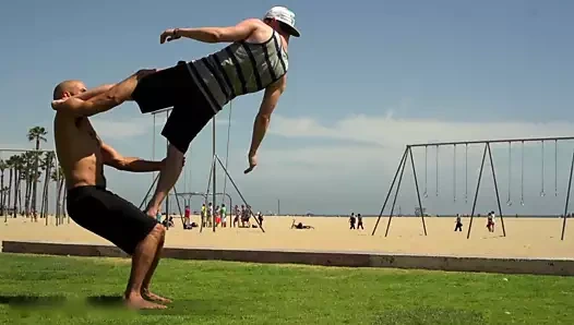 Tyler ve austin sikme tekrar