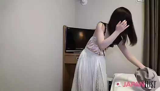 Minyon Japon genç yoğun seks oyuncağı oyunu ve dölleme