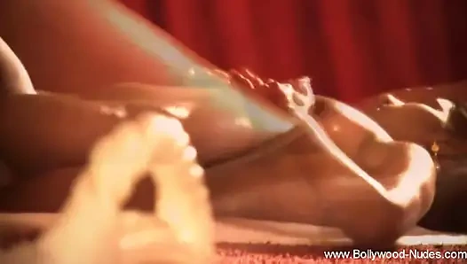 Heart'ın arzularını dinliyor