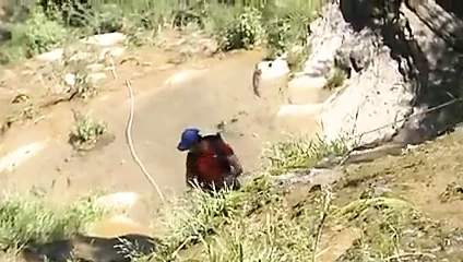 yürüyüşçüler sahip bir açık üçlü