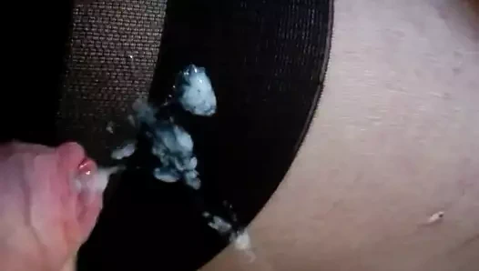 Auf meine nassen nylons gespritzt