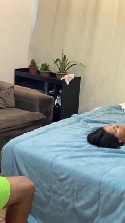 "Abonenin önünde seks yapmak için işe alındık! Bölüm 3"