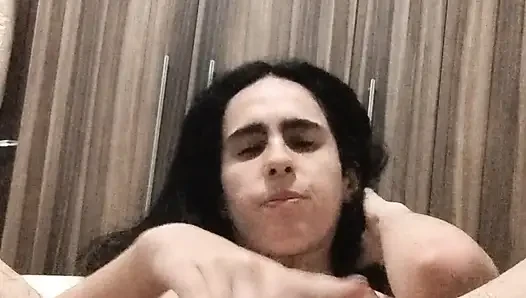 Masum kız mastürbasyon yapıyor