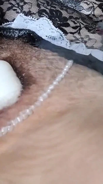 Эпический момент из "Настоящая милфа Munichgold в любительском видео от первого лица мастурбирует огромную киску с большим клитором, приходит для тебя"