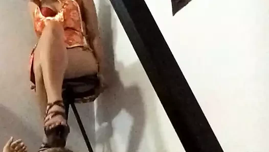 metresi kedi çapraz bacak tarafından Heeljob